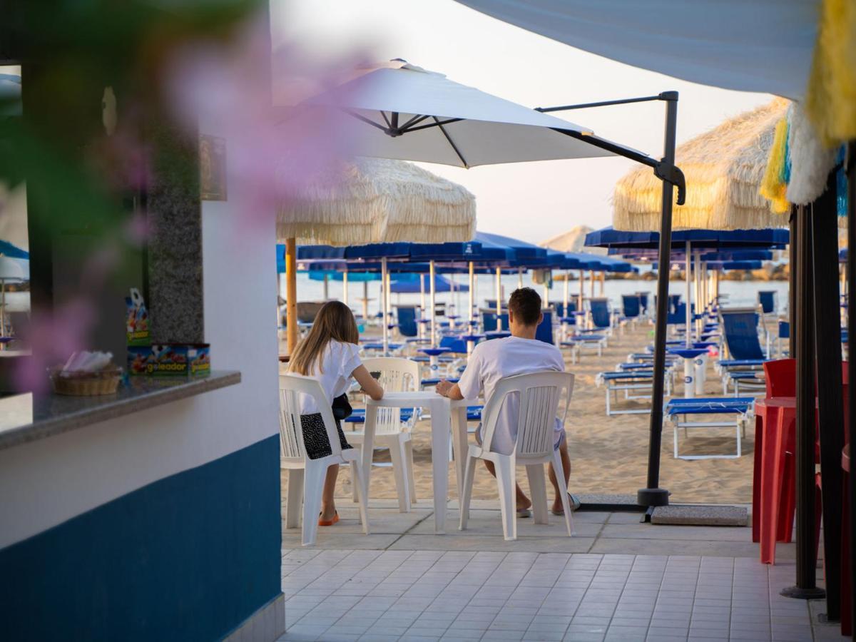 Apartment Mare Blu-1 By Interhome Francavilla Al Mare Exterior photo